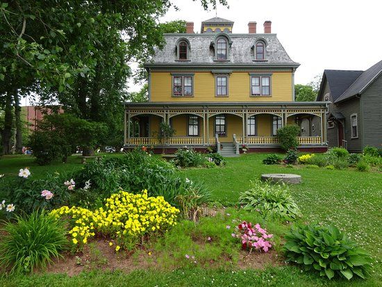 Beaconsfield Historic House